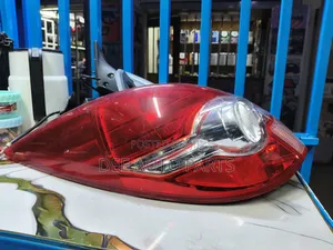 Nissan Tiida Tail Light (Used)
