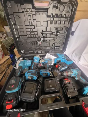 Brand New Makita 5-in-1 Cordless Combo Kit