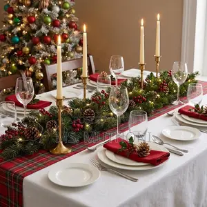 Pre-Lit Classic Pinecone & Red Berry Christmas Garland