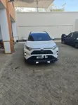 Toyota RAV4 2019 Hybrid Nyeupe - 1