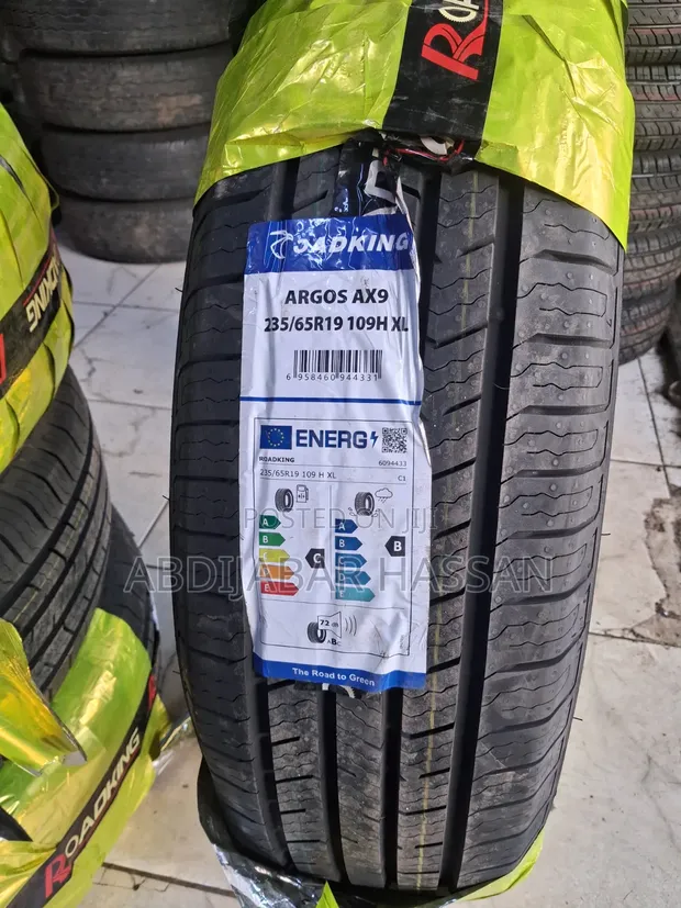 Matairi Mapya ya Roadking 235/65R19 - 1
