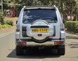 Mitsubishi Pajero Shogun 2005 Silver - 5