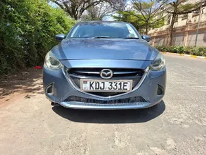 Mazda Demio 2015 Kijivu