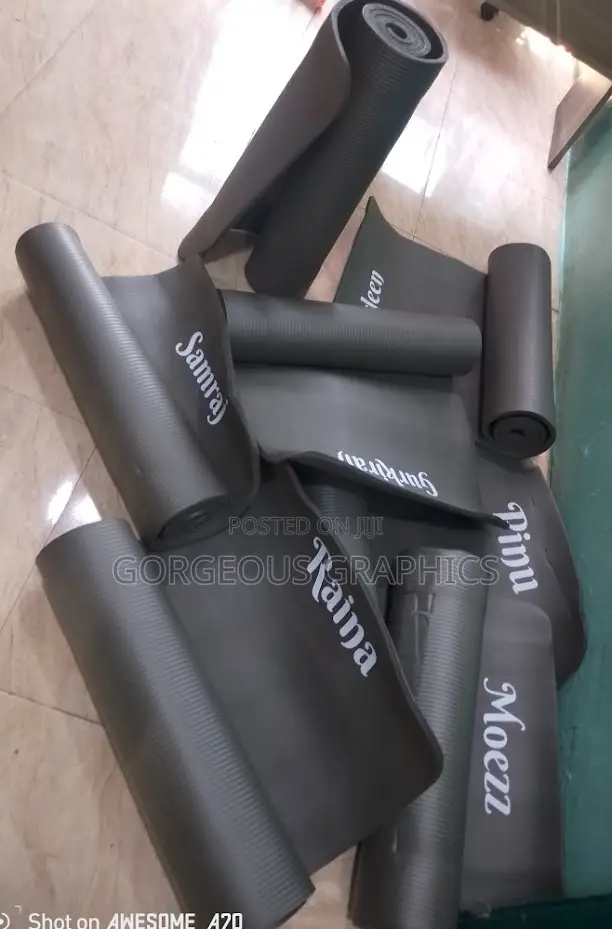 Uwekaji Chapa wa Mat Yako ya Yoga - 1