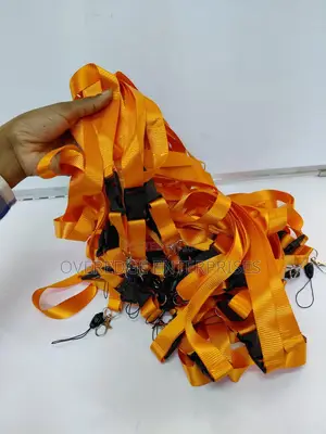 Lanyards kwa Ajili ya Kadi za Jina - Vifaa na Viambatisho Mbalimbali