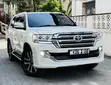 2016 Toyota Land Cruiser - Sunroof, Diesel - 3