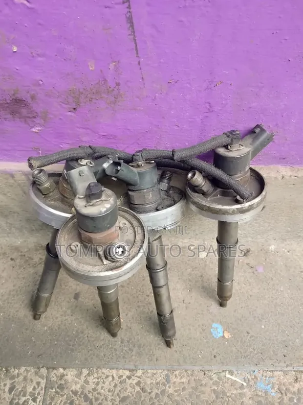 Nissan ZD30 Injector Nozzles for Caravan E25 - 1