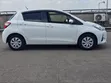 Toyota Vitz 1.0 FWD 5dr 2019 Nyeupe - 3