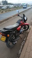 Bajaj Boxer 150 UG 2021 Nyekundu - 4