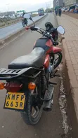 Bajaj Boxer 150 UG 2021 Nyekundu - 5