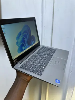 Lenovo 100e Laptop 4GB RAM, 500GB HDD