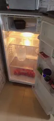 Hisense Friji - Kijivu, Juu ya Freezer - 1