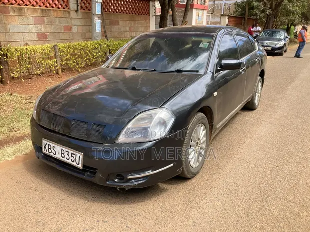 Nissan Teana 2005 Nyeusi - 1