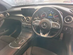 Mercedes-Benz GLC 220d 2020 Blue