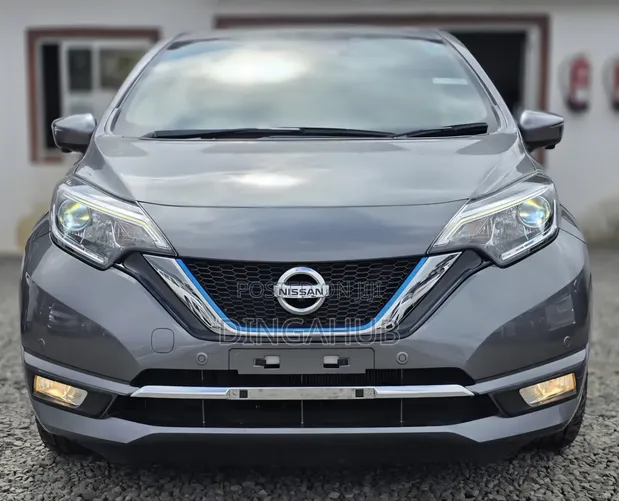 Nissan Note 1.2 Hybrid e-Power 2019 Gray - 1