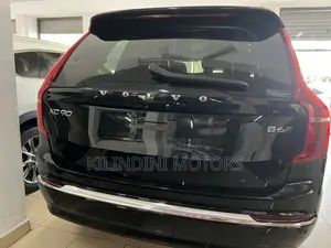 2022 Volvo XC90