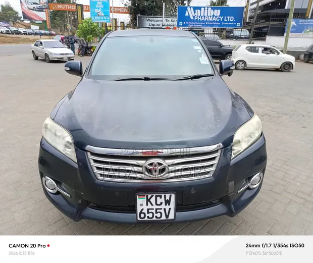 Toyota Vanguard 2012 Black - 1