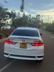 Honda Grace 1.5 Hybrid FWD 2018 White - 2