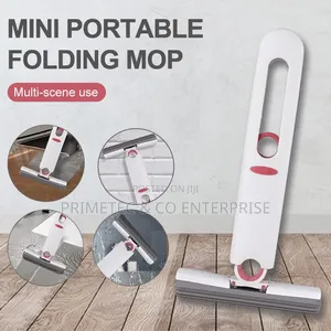 Self-Squeezing Desktop Mini Mop