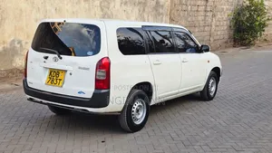 Toyota Probox 2013 Nyeusi