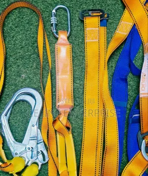 Heavy-Duty Full Body Safety Harness