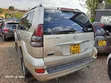 Toyota Land Cruiser Prado 2006 Dhahabu - 4