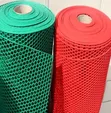 1.2m Upana Perforated PVC Anti-Slip Mats (Nyekundu, Kijani, Kijivu) - 2