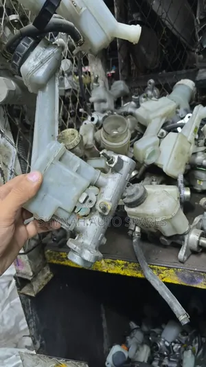 Nissan X-Trail NT30 Brake Master Cylinder (Bila Booster)