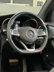 Mercedes-Benz GLC-Class 2019 Nyeusi - 2