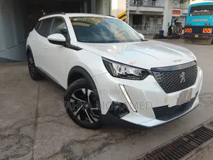 Peugeot 2008 2021 White