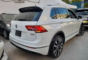 2020 Volkswagen Tiguan 2.0T SEL Premium R-Line AWD 4MOTION