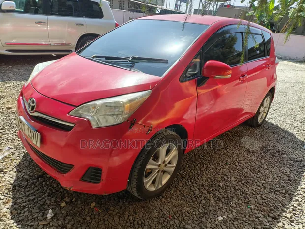 5 Seater Toyota Ractis for Rent - 1