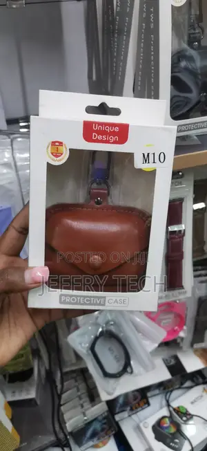 Kifaa cha Ngozi Bandia Rangi ya Kahawia cha M10 kwa Earbuds Zisizo na Waya