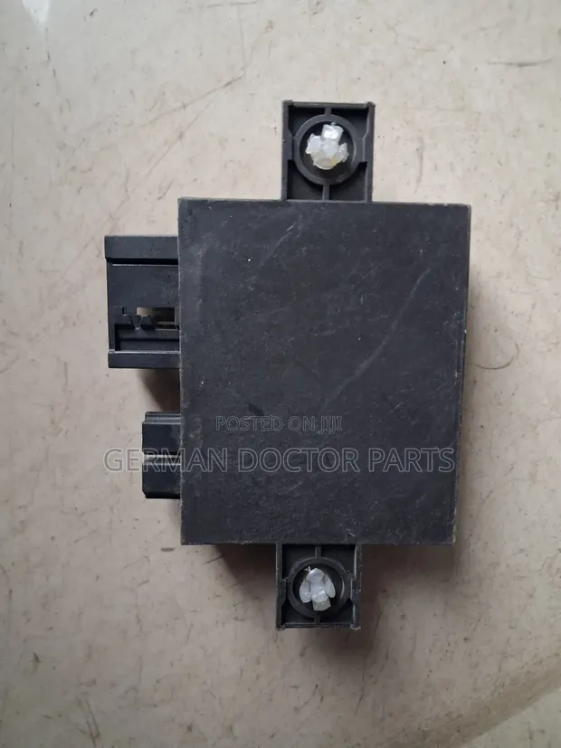 Mercedes-Benz W221 Tyre Pressure Monitor Control Unit - 1