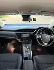 Toyota Auris Hybrid 2016 Pearl - 2