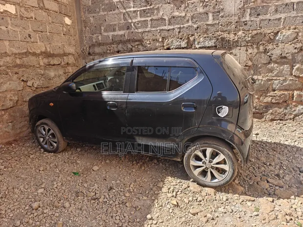 Suzuki Alto 660cc FWD 2017 Nyeusi - 1