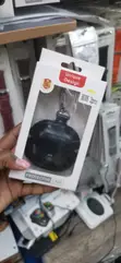 Kifaa cha Rangi Nyeusi cha PU Leather chenye Carabiner ya Chuma kwa Buds 2 Pro - 2