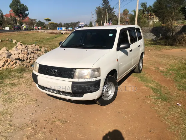 Toyota Probox 1.5 DX 2WD 2012 Nyeupe - 1