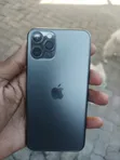 Apple iPhone 11 Pro 256GB Graphite - 2