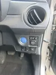 Toyota Corolla Fielder 1.5 Hybrid FWD 2020 Silver - 3