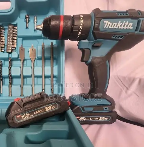 Makita 88V Cordless Drill/Driver Kit with Metal Chuck - 1