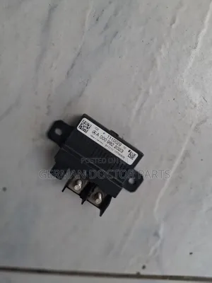 Mercedes-Benz W205 Cut-Off Relay (Iliyo tumika)