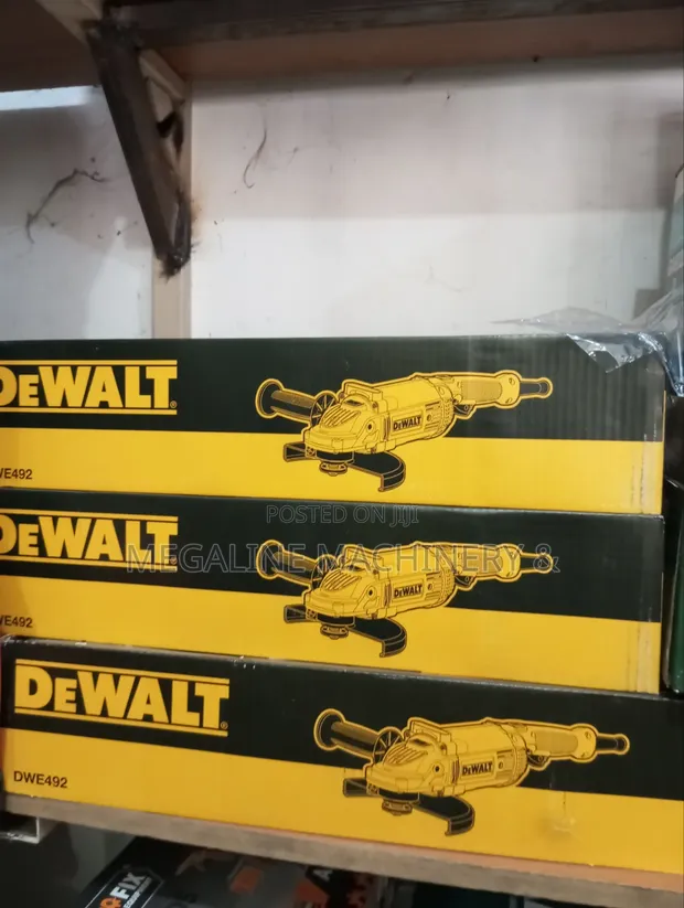 Dewalt Angle Grinder DWE492 (9-inch) - 1