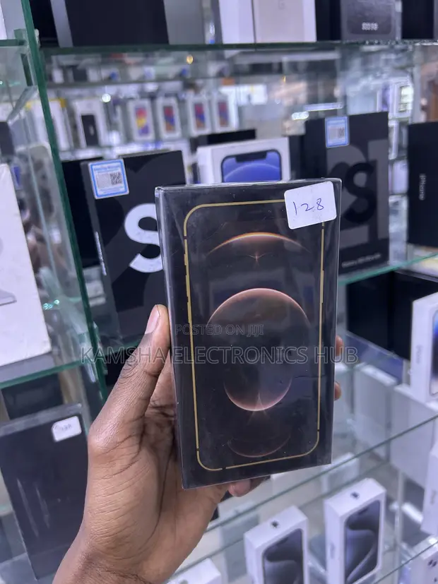 Apple iPhone 12 Pro 128GB Mpya Dhahabu - 1