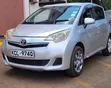 Toyota Ractis 2011 Silver - 5