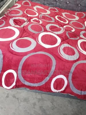 Heavy Woolen Duvet - 5x6