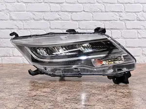 Kikoi cha Mbele cha Toyota Rush LED 2018-2022