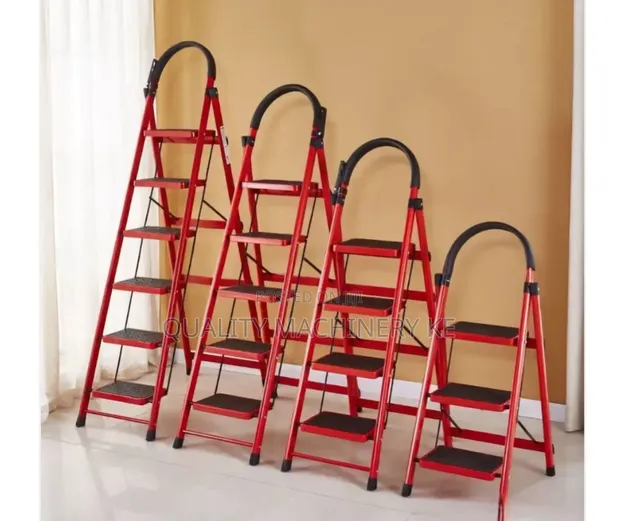 MSA Red Aluminium 6-Step Ladder - 1