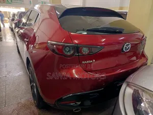 Mazda 3 2019 Nyekundu
