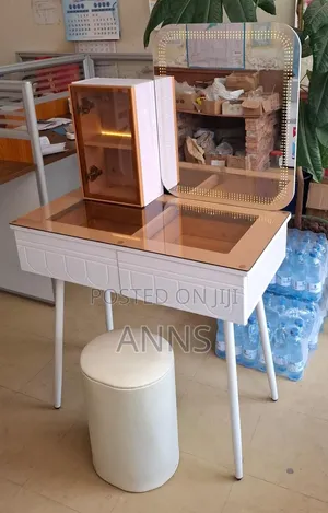 Modern Executive Dressing Table